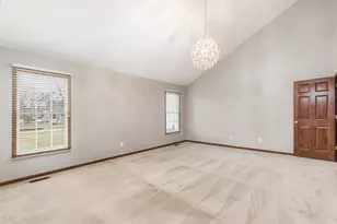 5832 Burnett Dr N, Galena, OH 43021 - Photo 32