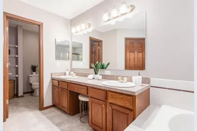 5832 Burnett Drive N, Galena, OH 43021 - Photo 34