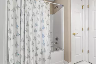 4906 Golf Village Dr, Powell, OH 43065 - Photo 22