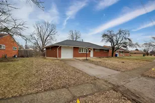 3340 Miriam Dr S, Columbus, OH 43204 - Photo 2