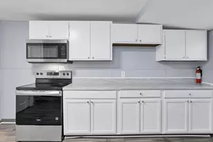 2475 Parkwood Ave, Columbus, OH 43211 - Photo 12