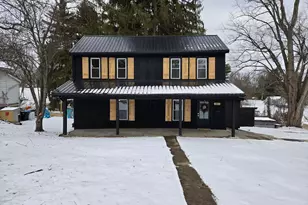 1403 Playford Ave, Zanesville, OH 43701 - Photo 1