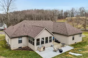 2363 Turnberry Ct, Newark, OH 43055 - Photo 4