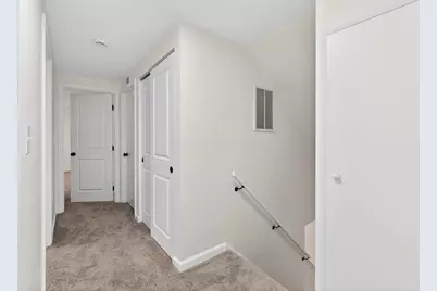 399 Carilla Lane, Columbus, OH 43228 - Photo 14