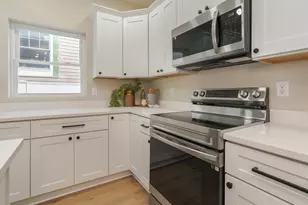 867 S 22nd St, Columbus, OH 43206 - Photo 12