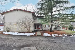 5200 Fenway Ct, Columbus, OH 43214 - Photo 6