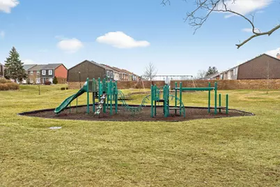 671 Simbury Street, Columbus, OH 43228 - Photo 32