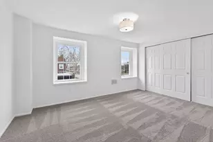 671 Simbury St, Columbus, OH 43228 - Photo 10