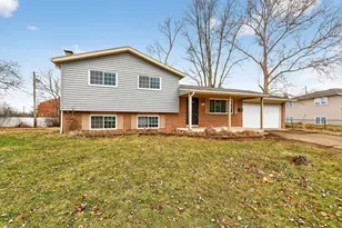559 Allview Ct, Westerville, OH 43081 - Photo 2