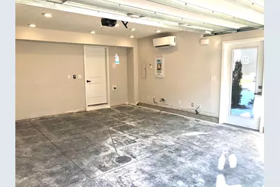 201 Via Veneto, Delaware, OH 43015 - Photo 6