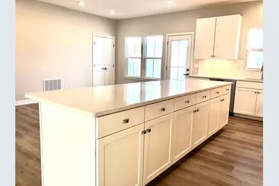 201 Via Veneto, Delaware, OH 43015 - Photo 14