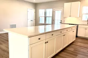 201 Via Veneto, Delaware, OH 43015 - Photo 14