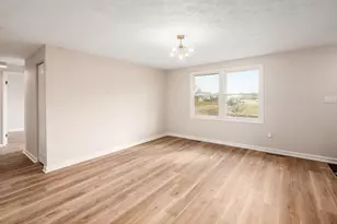 796 Redford Ave, Columbus, OH 43207 - Photo 12