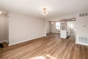 796 Redford Ave, Columbus, OH 43207 - Photo 6