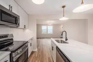 796 Redford Ave, Columbus, OH 43207 - Photo 16