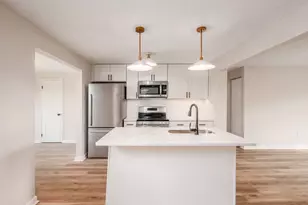 796 Redford Ave, Columbus, OH 43207 - Photo 18