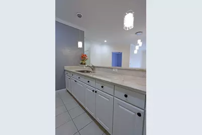 2245 Riverside Drive #309, Columbus, OH 43221 - Photo 16