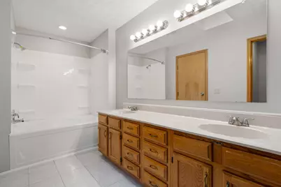 8100 Treebrook Lane, Westerville, OH 43081 - Photo 26