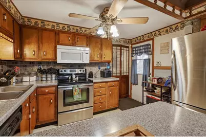 251 E 1st Street, London, OH 43140 - Photo 12