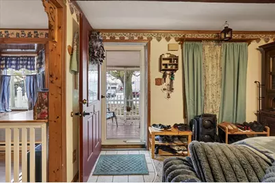 251 E 1st Street, London, OH 43140 - Photo 4