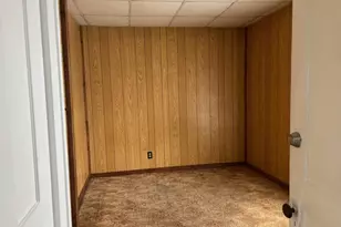 136 Baker St, Marion, OH 43302 - Photo 6