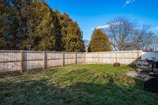 3558 Kinsale Head Dr, Columbus, OH 43221 - Photo 18