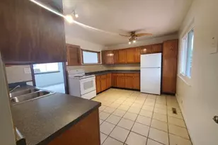 3344 Parklane Ave, Columbus, OH 43231 - Photo 2