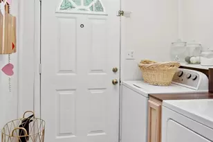 1049 Charles St, Zanesville, OH 43701 - Photo 16