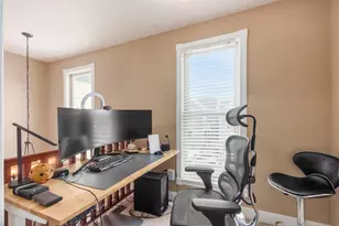 971 N 6th St, Columbus, OH 43201 - Photo 26