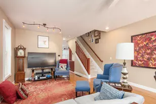 971 N 6th St, Columbus, OH 43201 - Photo 8