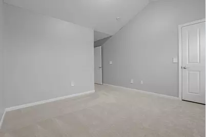 998 Hartford Village Boulevard #998, Columbus, OH 43228 - Photo 22