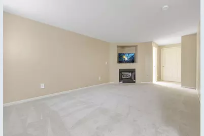 998 Hartford Village Boulevard #998, Columbus, OH 43228 - Photo 24