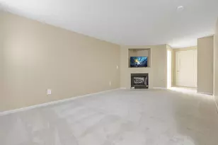 998 Hartford Village Blvd, Columbus, OH 43228 - Photo 24