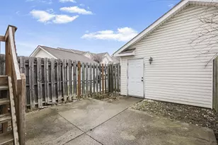 998 Hartford Village Blvd, Columbus, OH 43228 - Photo 30