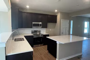 4004 Chickasaw Dr, Grove City, OH 43123 - Photo 6