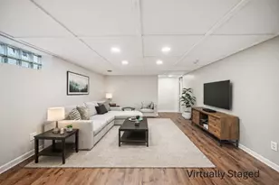 122 W Rathbone Ave, Columbus, OH 43214 - Photo 14