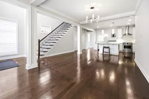 8057 Pleasant Dr, Dublin, OH 43016 - Photo 4