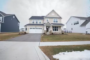 116 Maple Crst Dr, Lewis Center, OH 43035 - Photo 2