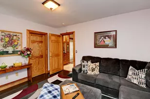 1076 Franklin Ave, Columbus, OH 43205 - Photo 18