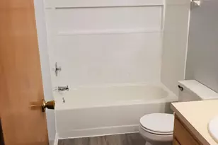 6423 Plankton Dr, Columbus, OH 43213 - Photo 16