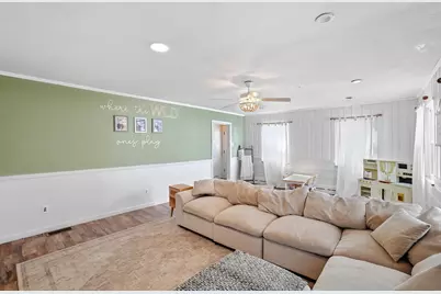 114 W Temple Street, Washington Court House, OH 43160 - Photo 8