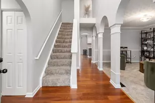 4040 Creekwood Dr, Lewis Center, OH 43035 - Photo 4