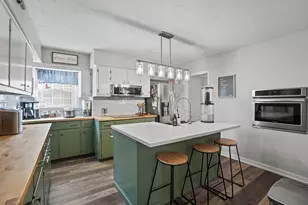 135 N Main St, Mechanicsburg, OH 43044 - Photo 16