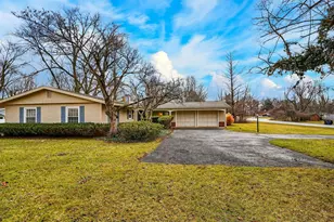 4260 Darbyshire Ct, Hilliard, OH 43026 - Photo 6