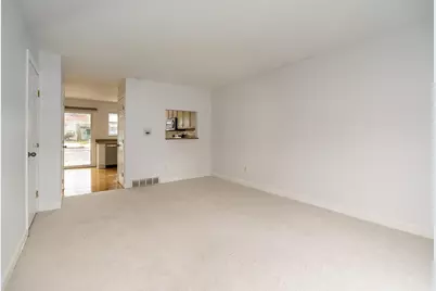 1217 Weybridge Road, Columbus, OH 43220 - Photo 4