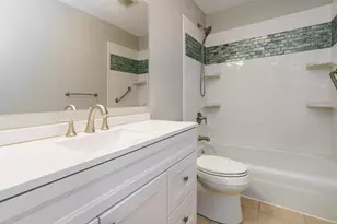 1217 Weybridge Rd, Columbus, OH 43220 - Photo 20