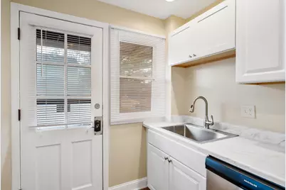 109 E Arcadia Avenue, Columbus, OH 43202 - Photo 6