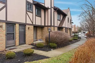 5348 Shannon Ln, Columbus, OH 43235 - Photo 2