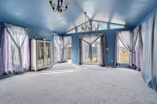 300 Dunbarton Rd, Columbus, OH 43230 - Photo 6