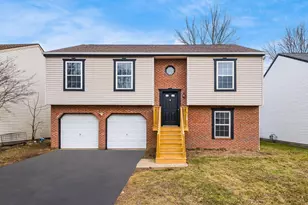 1834 St Lawrence Dr, Columbus, OH 43223 - Photo 2